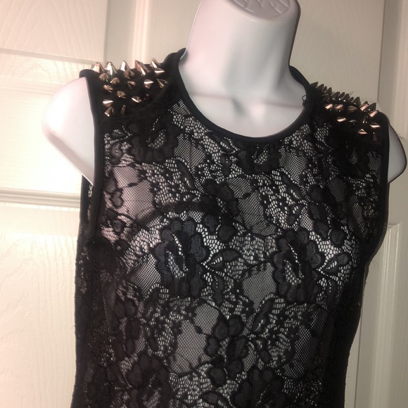 Better Be Lace Maxi Dress - Picture 3 of 4